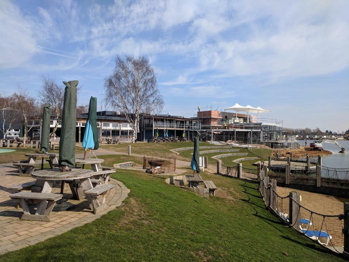 Hotel P&D'S Pearl Caravan At Tattershall Lakes Country Park Zewnętrze zdjęcie